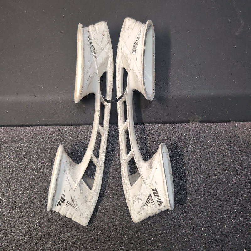 Load image into Gallery viewer, Bauer TUUK Lighspeed Edge Holder Light Speed Edge Size 296mm Hockey Skate Holder
