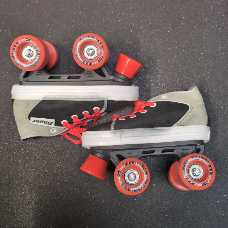 Load image into Gallery viewer, New Roller Zinger G-Force 608ZB Boys size 1
