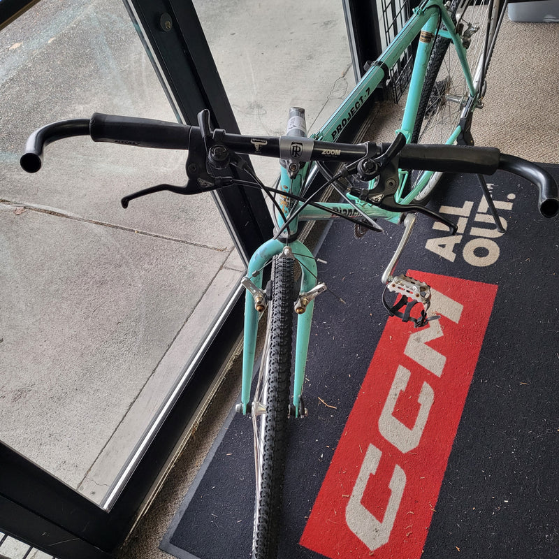 Load image into Gallery viewer, Bianchi Project 7 Bike
