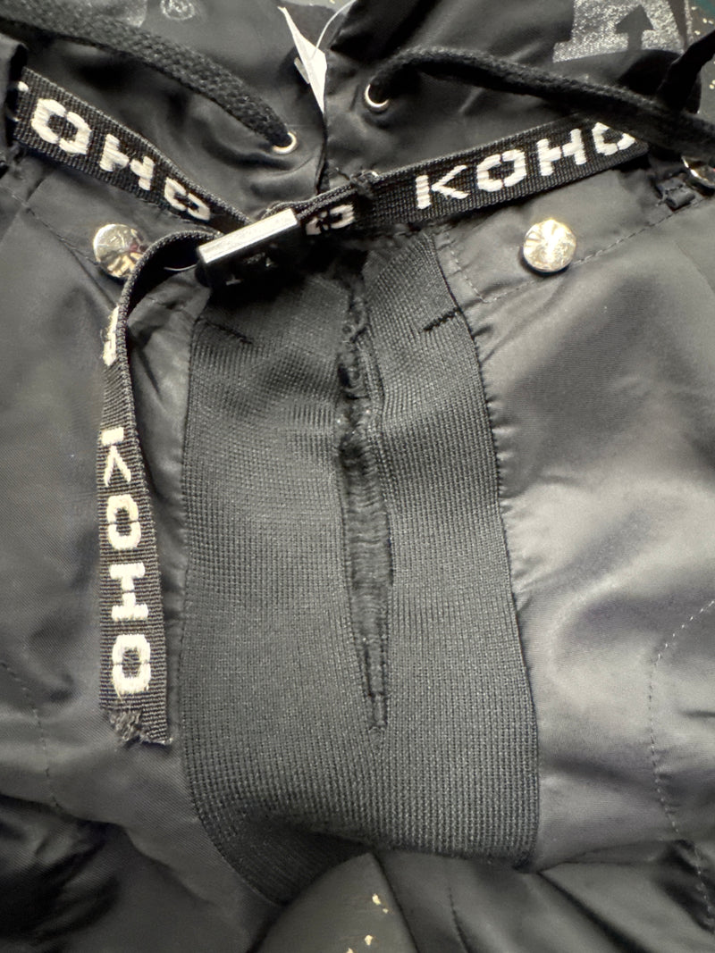 Load image into Gallery viewer, Used Black Koho 2250 Jr Medium Hockey Pants
