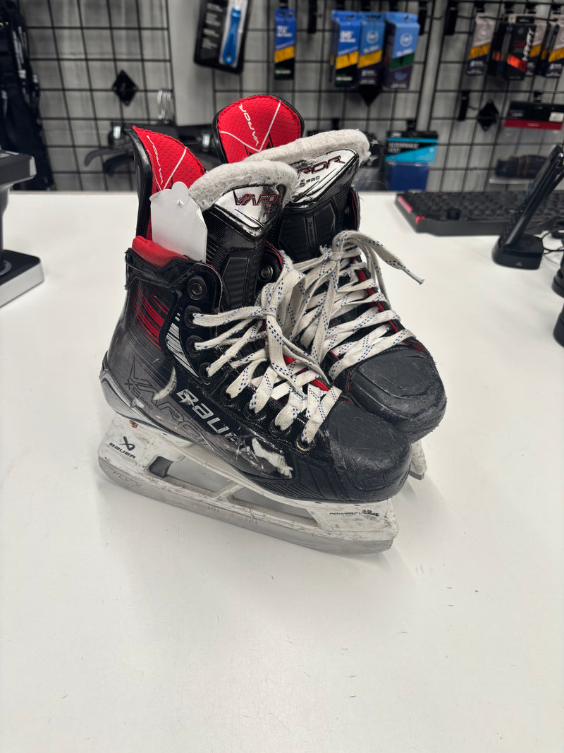 Load image into Gallery viewer, Used Bauer Vapor X5 Pro Hockey Skates, Size 2
