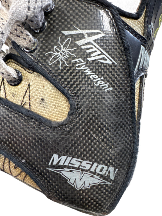 Used Mission Amp Flyweight Hockey Skates, SR 8.5