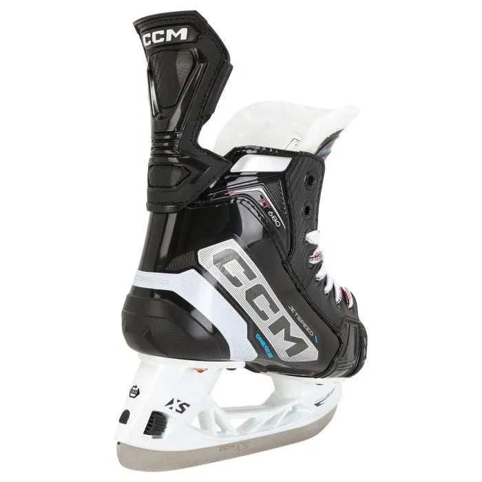 Load image into Gallery viewer, CCM Jetspeed FT680 Junior Hockey Skate
