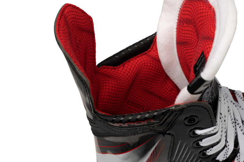 Load image into Gallery viewer, Bauer Vapor Fly30 Junior Hockey Skates
