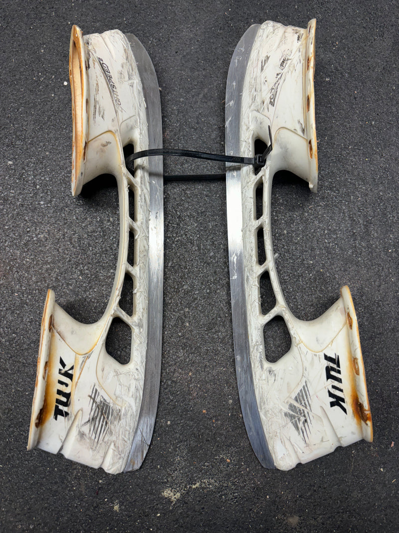 Load image into Gallery viewer, Used Bauer Tuuk Lightspeed2 280mm Runners with Steel
