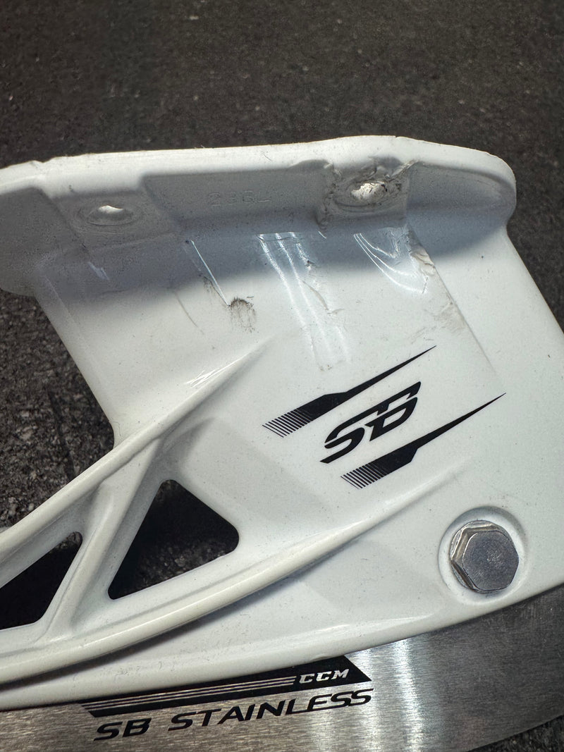 Load image into Gallery viewer, Lightly Used CCM SB +4.0 Holder /w Steel
