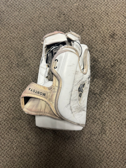 Used Vaughn V6 2200 Pro Sr. Goalie Blocker