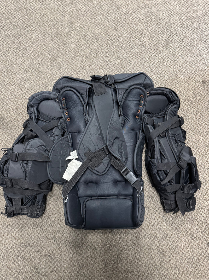 Load image into Gallery viewer, Used Louisville Tps Sr. Small Hockey Goalie Chest Protector
