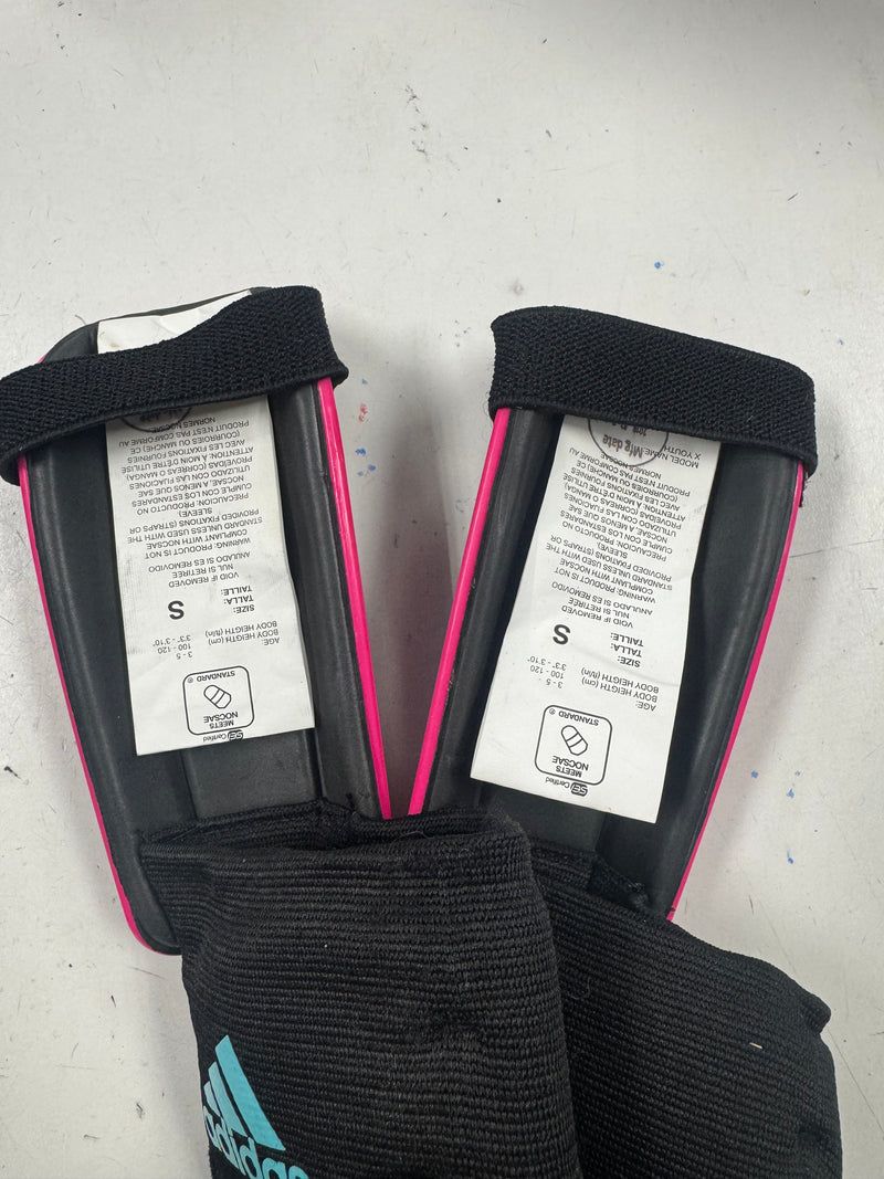 Load image into Gallery viewer, Lightly Used Adidas X Youth Soccer Shin Guards (Youth Small)

