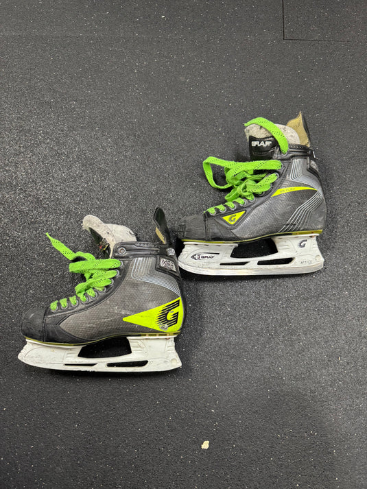 Used GRAF Supra G5035 6.5R Hockey Skates