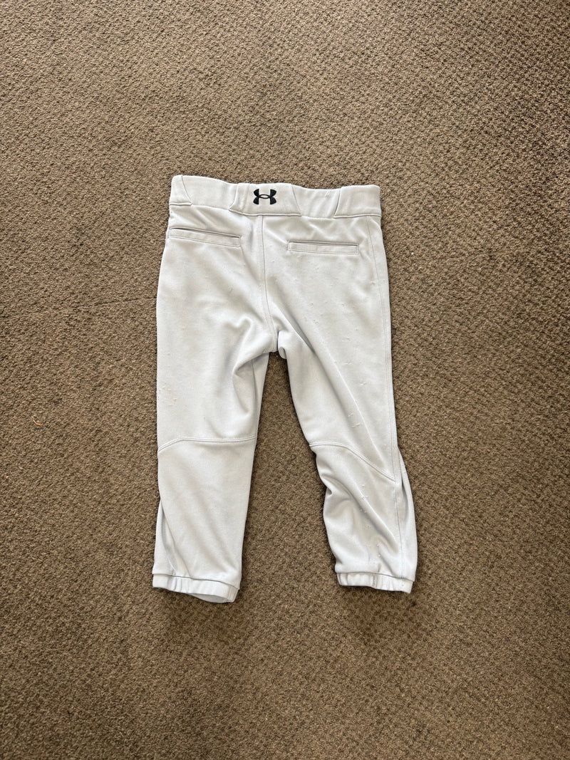 Load image into Gallery viewer, Used Under Armor Youth Medium Baseball Pants

