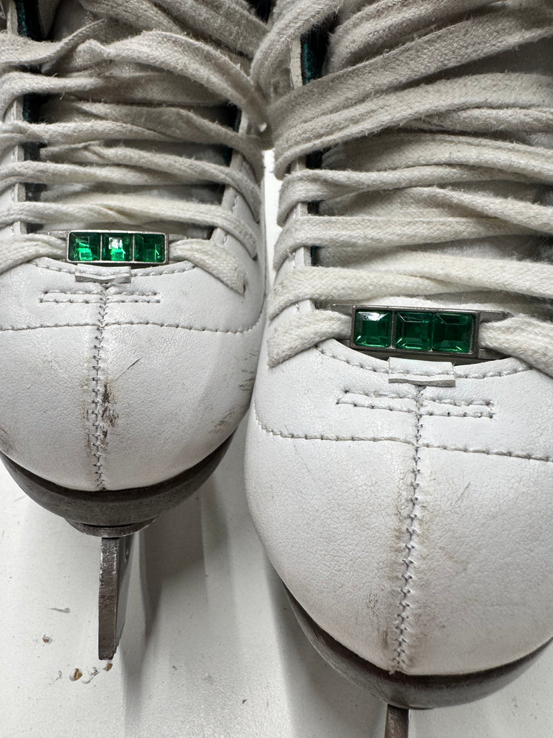 Load image into Gallery viewer, Used Riedell Emerald Figure Skates
