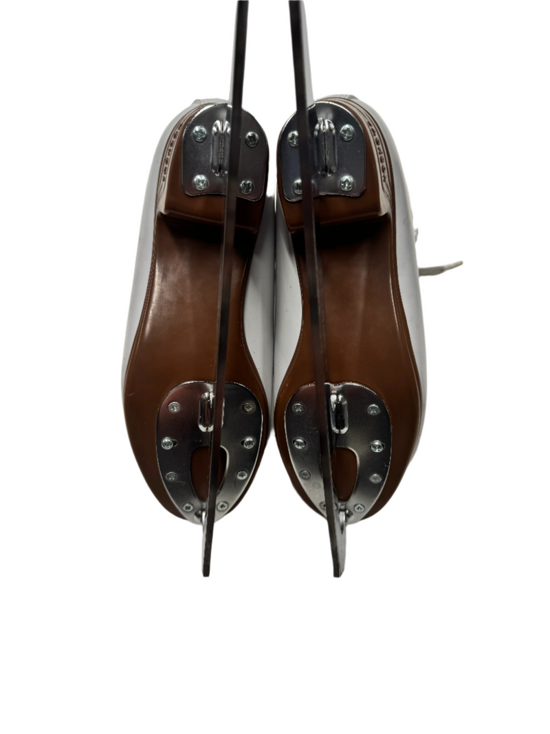 Load image into Gallery viewer, Used Jackson Artiste Size 5C Figure Skates
