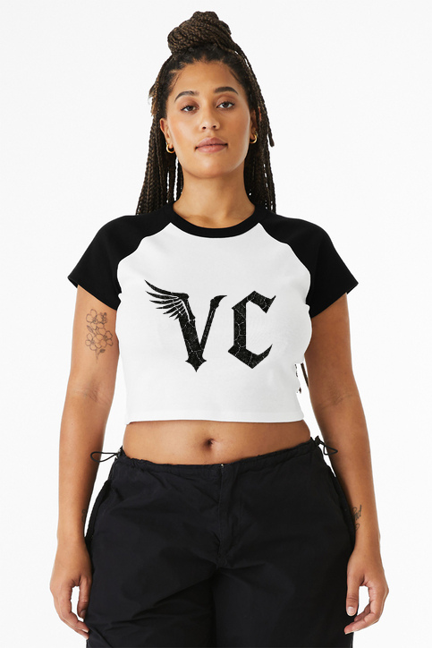 Load image into Gallery viewer, Vulture Culture Women's Raglan Cropped T-Shirt
