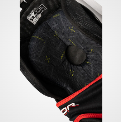 Load image into Gallery viewer, Bauer Vapor Fly40 Int. Shin Guards
