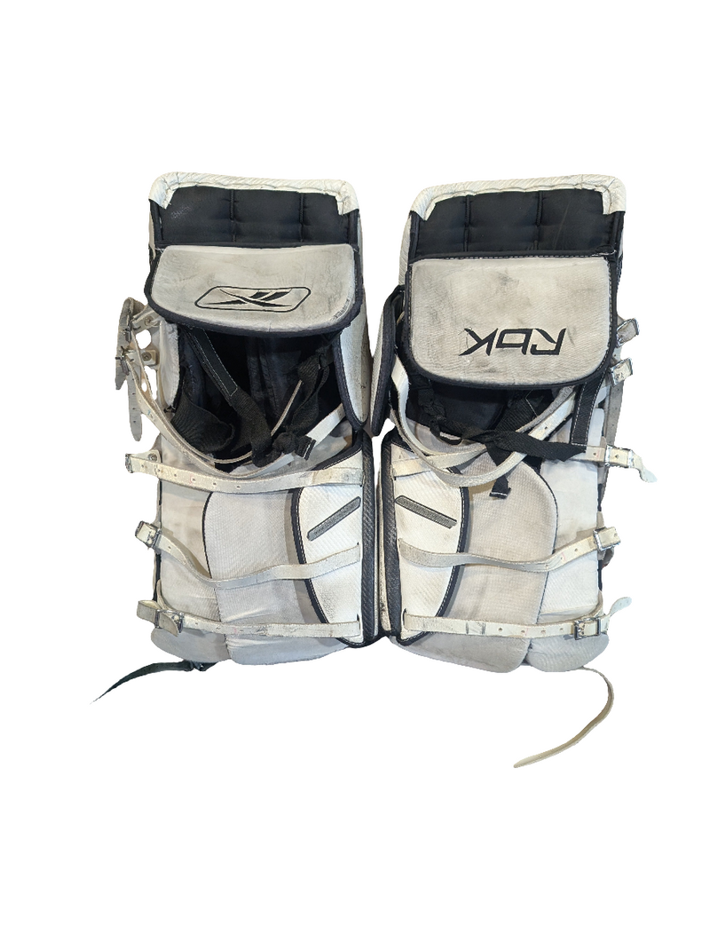 Load image into Gallery viewer, Reebok Premier Series Intermediate 29" 74cm Used Goalie Pads
