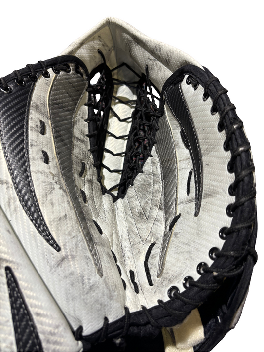 Used Regular Brians Zero G Intermediate Goalie Glove