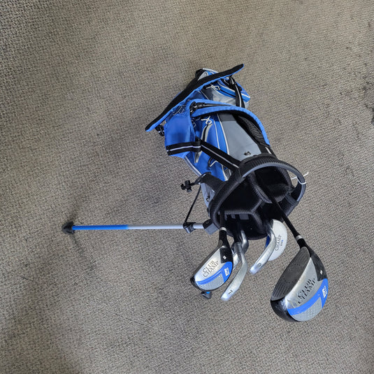 *Lightly Used* Club Champ 27" Jr. Bag /w Putter, Driver, Hybrid, S, 7, 9