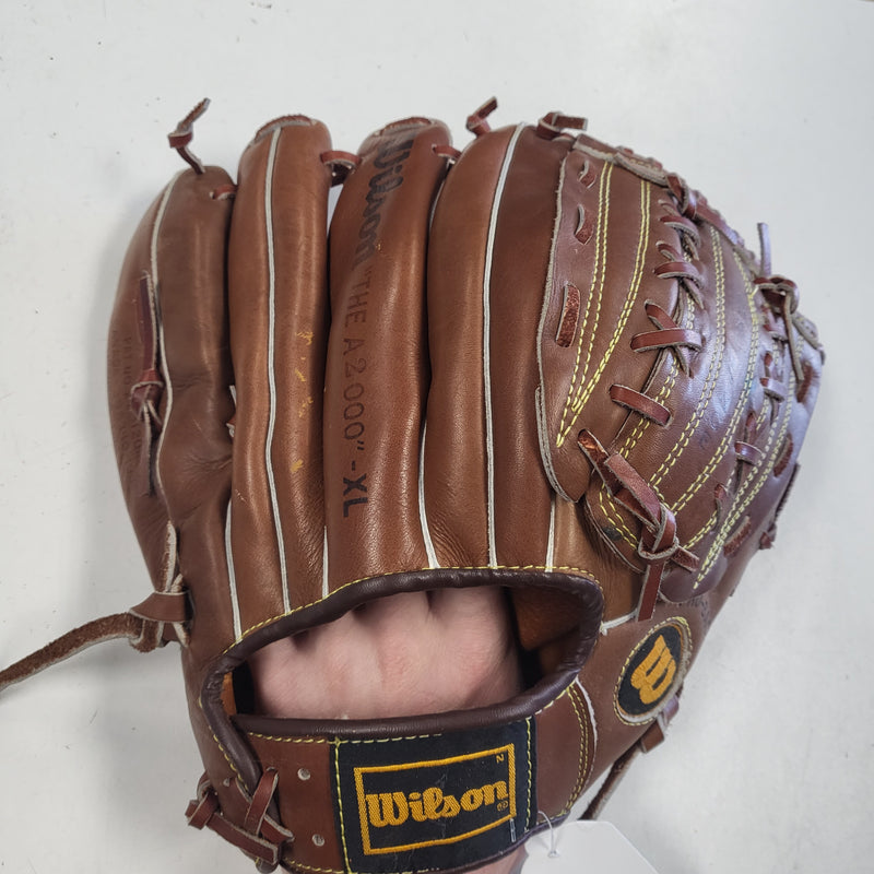 Load image into Gallery viewer, Used RHT Wilson "The A2000" XL Pro-Back Dual Hinge Baseball Glove
