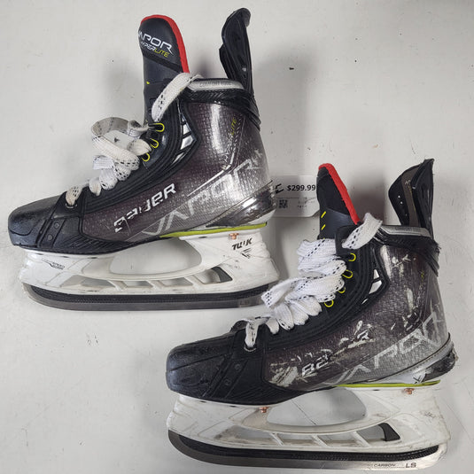 Used Bauer Vapor X Hyperlite Hockey Skates - Size 4.5