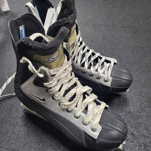 Used Nike Quest Size 10 D Hockey Skates