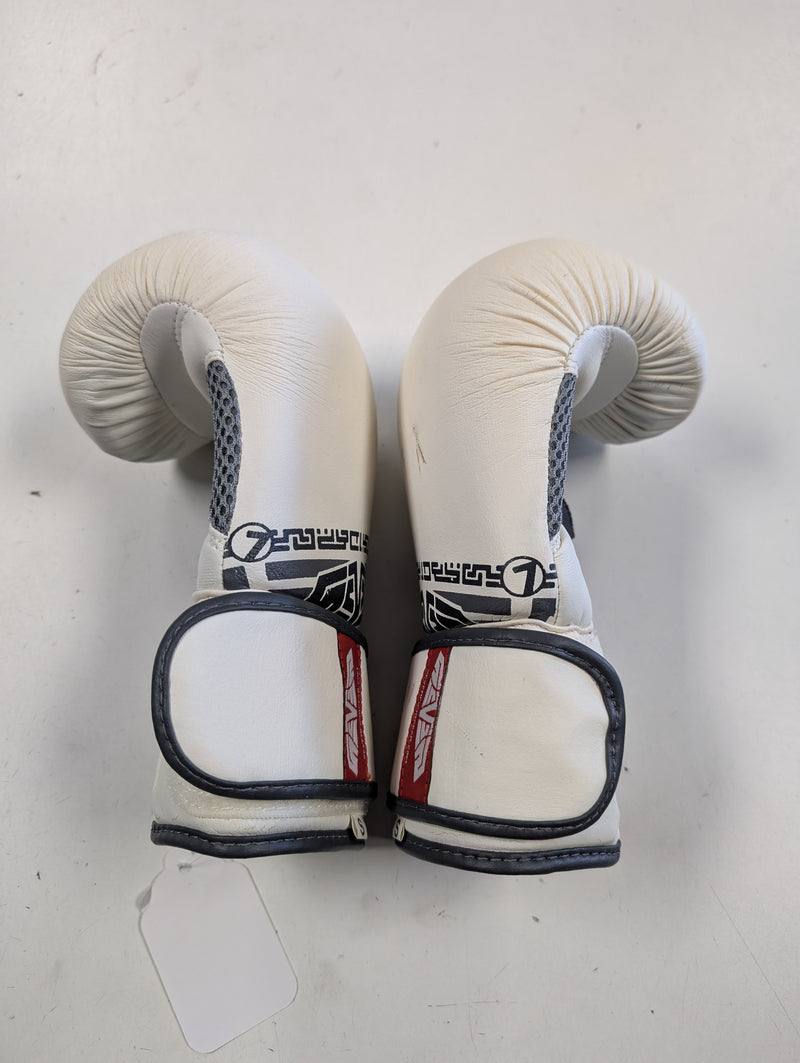 Load image into Gallery viewer, Used Seven Fight Gear Size Small Punching Bag Gloves
