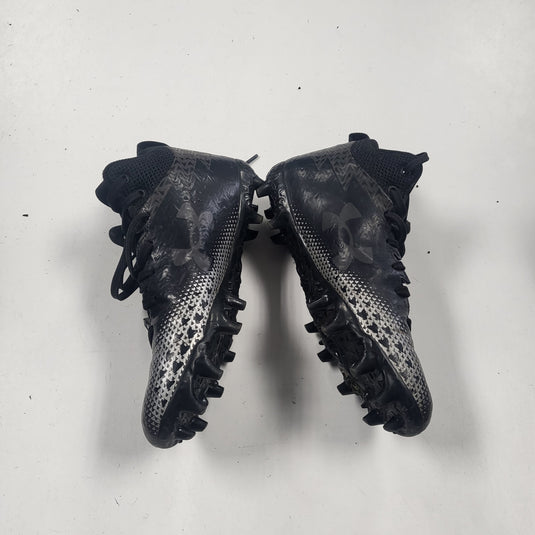 Used Under Armour Spotlight Clone 3.0 Size 4Y Football Cleats