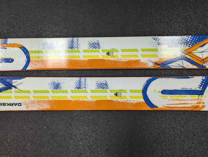 Load image into Gallery viewer, Used K2 Darkside 174cm Snow Skis

