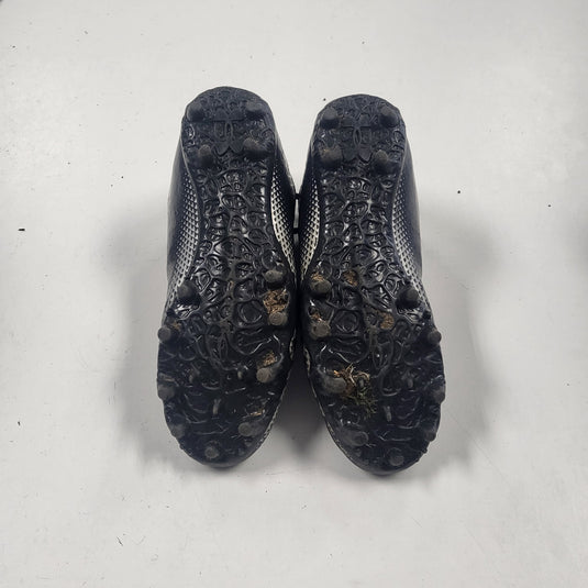 Used Under Armour Spotlight Clone 3.0 Size 4Y Football Cleats