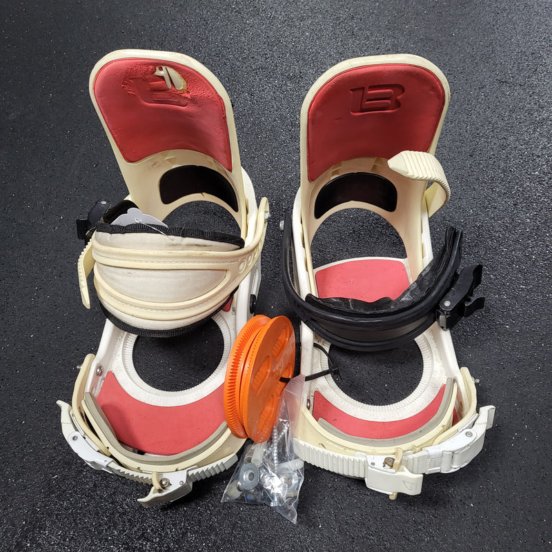 Load image into Gallery viewer, Used Custom Burton Snowboard Bindings
