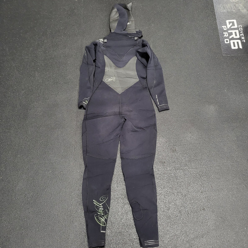 Load image into Gallery viewer, Used O'Neill Style #2581 Wetsuit - Size 10
