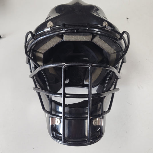 Used Wilson WTA558000 Small Catchers Helmet Black 6"-7"