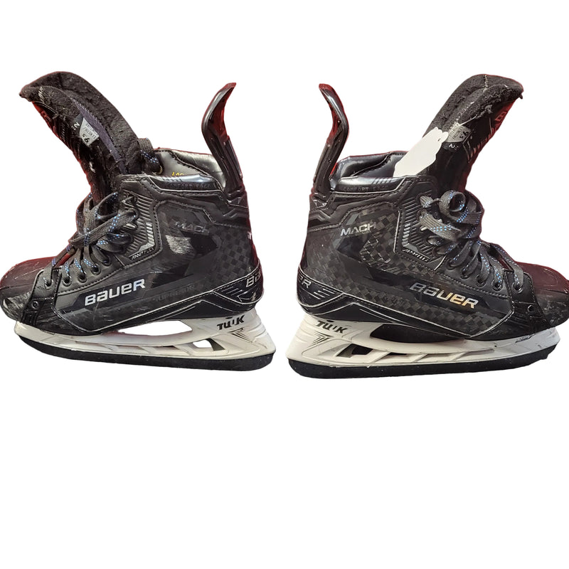 Load image into Gallery viewer, Used Bauer Supreme Mach Size 9.5 Fit 2 Hockey Skates

