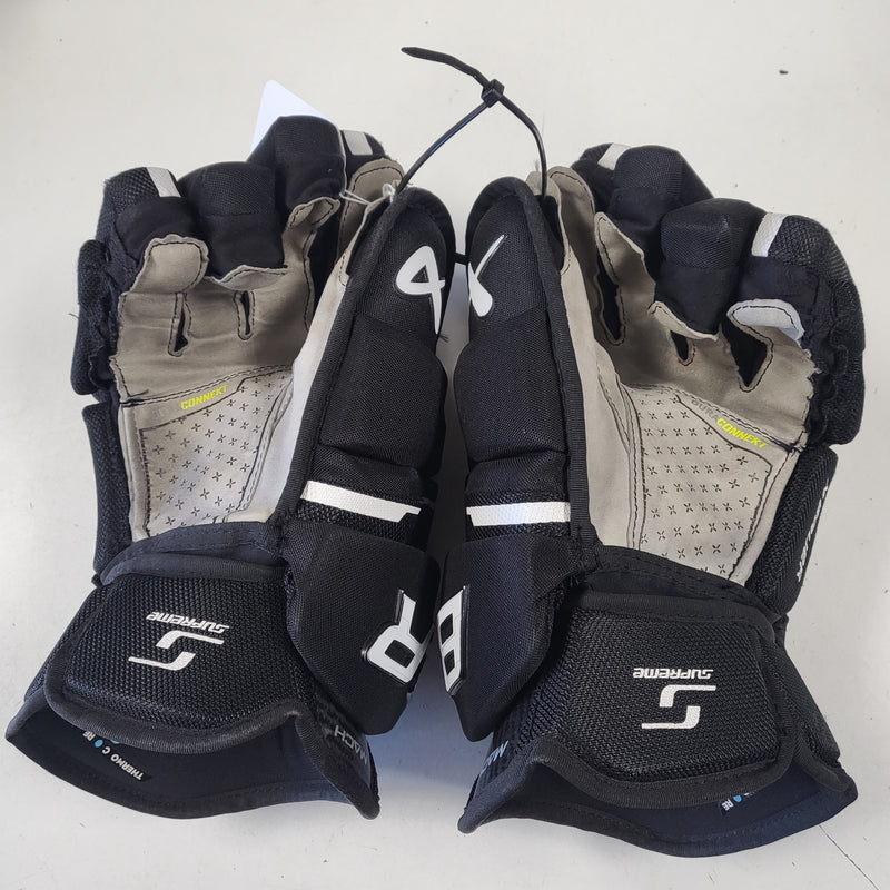 Load image into Gallery viewer, Used Bauer Supreme Mach 15" Black/White Hockey Gloves
