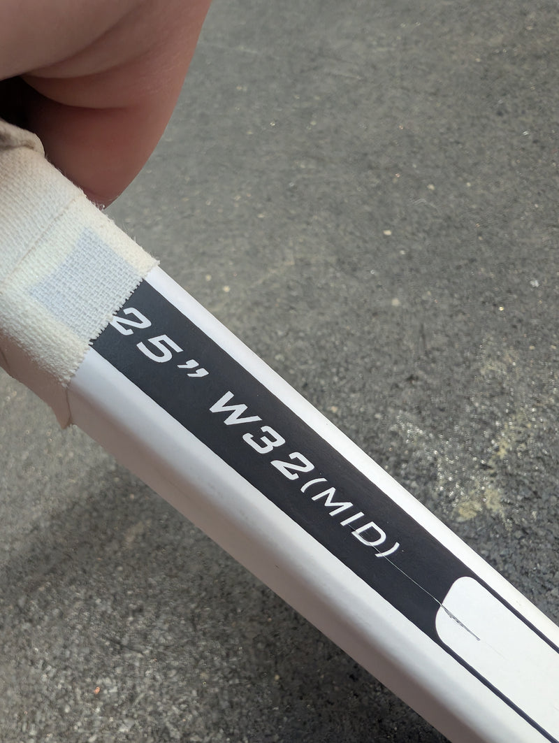 Load image into Gallery viewer, Used Warrior RM 1 SR + Goalie Hockey Stick
