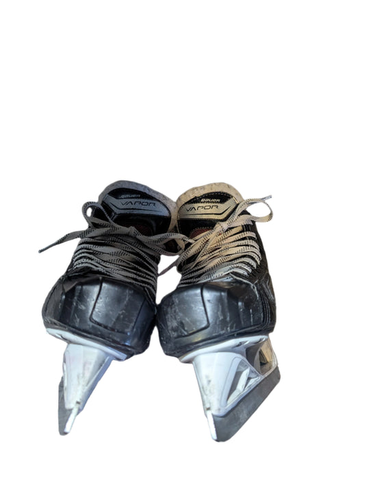 Used Bauer Vapor X700 Int. Goalie Skates