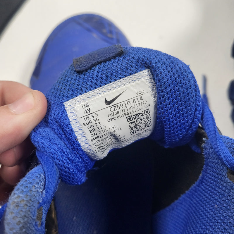 Load image into Gallery viewer, Used Nike Mike Trout Size 4Y Royal Blue Baseball Cleats

