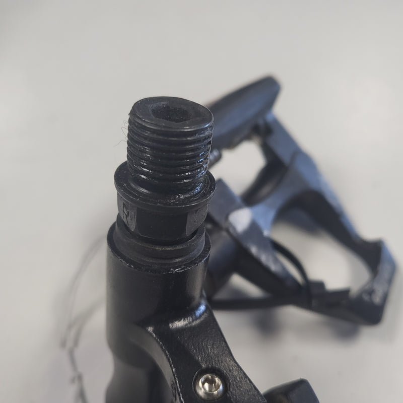 Load image into Gallery viewer, Used Wellgo Bike Pedals
