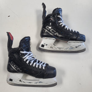 Used CCM FT690 Hockey Skates sr. 7.5