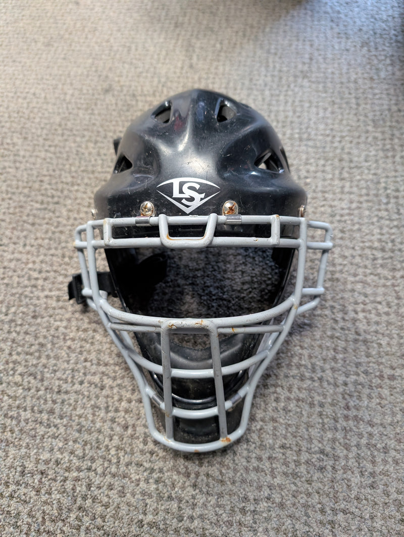 Load image into Gallery viewer, * For Parts* Used Louisville Slugger Catchers Mask
