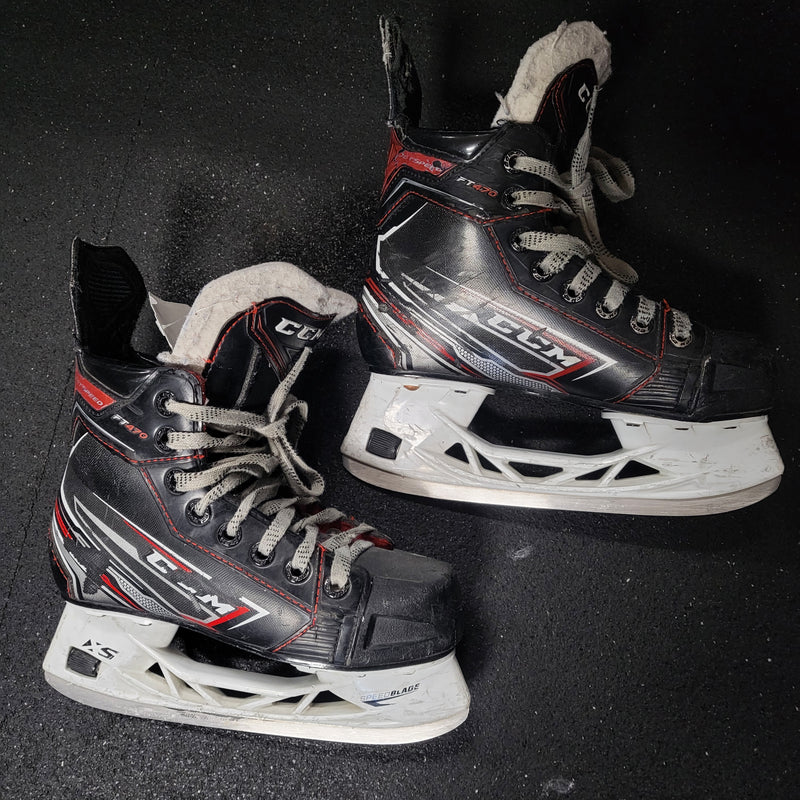 Load image into Gallery viewer, Used CCM Jetspeed FT470 Hockey Skates Size 1
