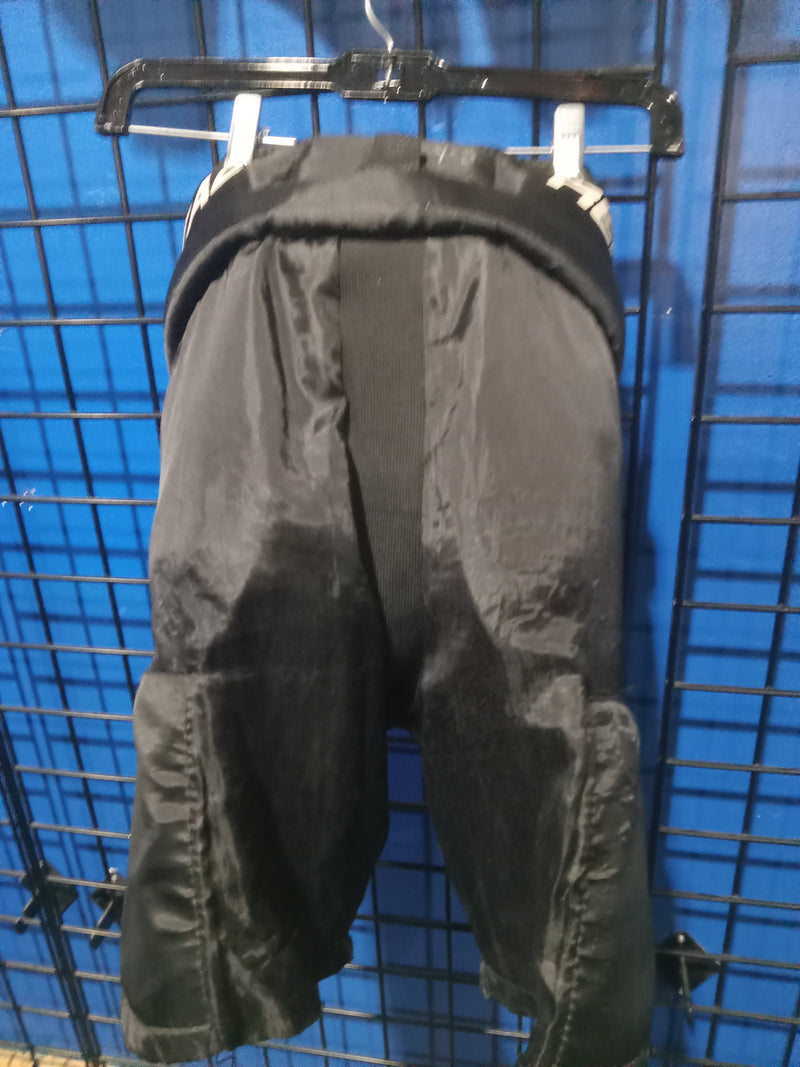 Load image into Gallery viewer, Used One Goal Rental Hockey pants Jr S
