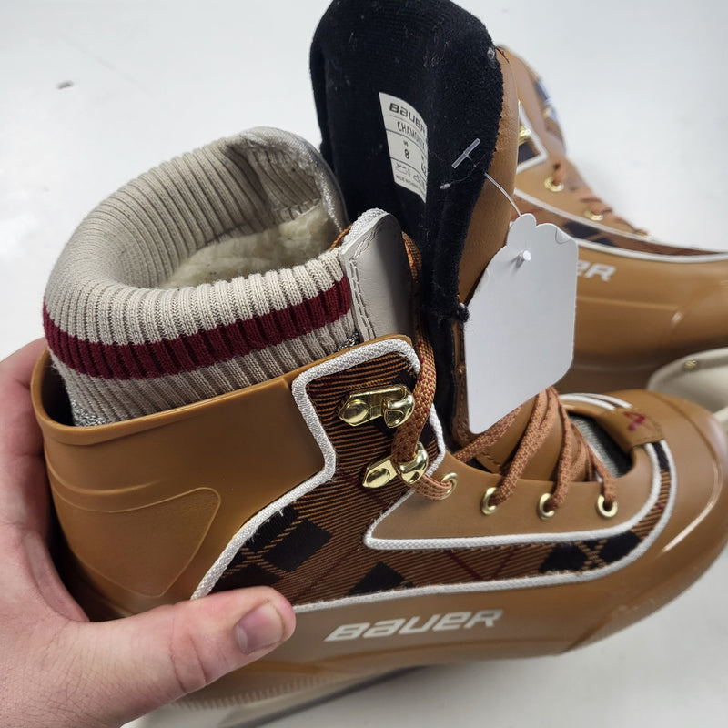 Load image into Gallery viewer, Bauer Chamonix Skates US size 8
