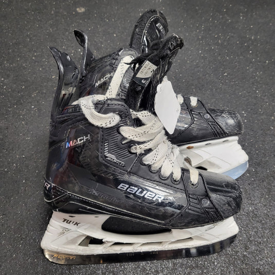 Used Bauer Supreme Mach Int. Size 4 Fit 3 Hockey Skates