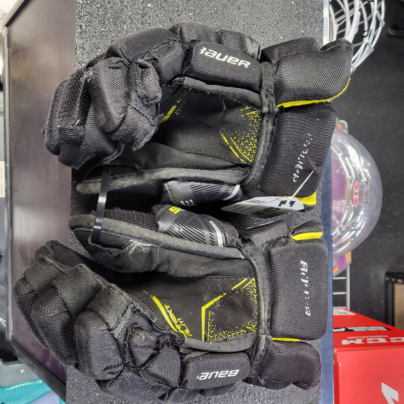 Load image into Gallery viewer, Used Bauer Supreme 3S Hockey Gloves 11"

