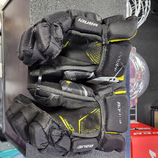 Used Bauer Supreme 3S Hockey Gloves 11"