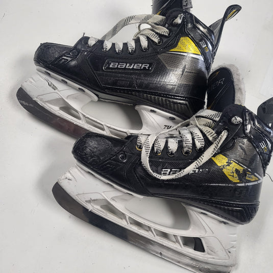 Used Bauer Supreme skates 3s pro size 4.5