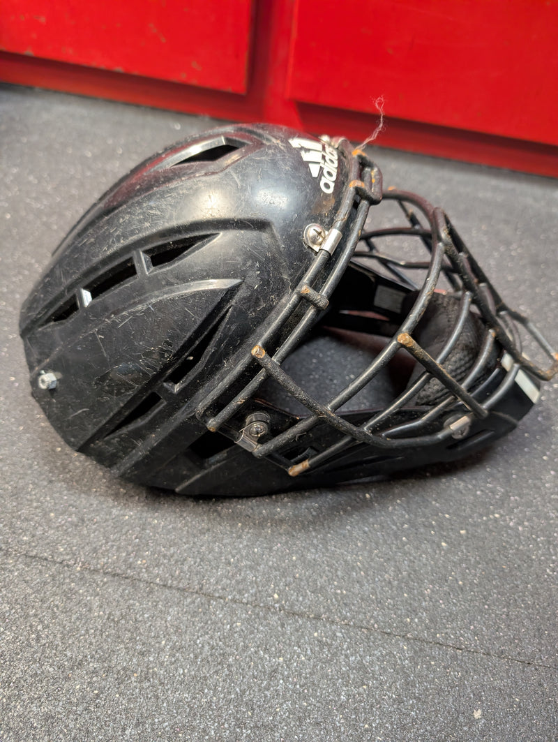 Load image into Gallery viewer, * For Parts* Used Adidas Catchers Mask

