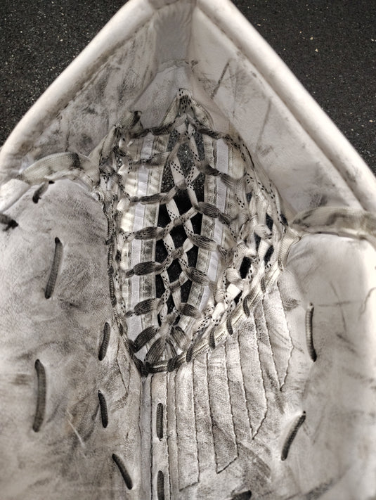 Used Bauer S23 GSX Goalie Glove Intermediate