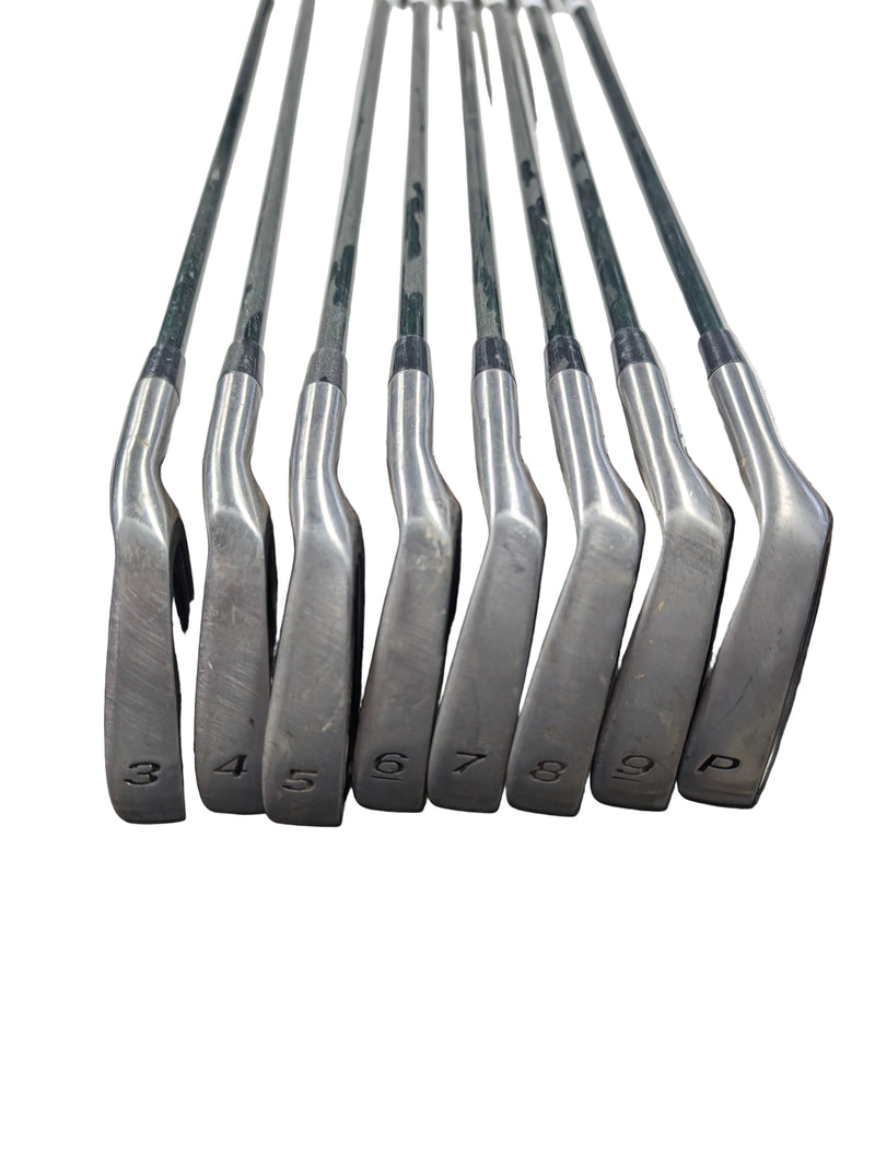 Load image into Gallery viewer, Used Warrior True Lies 2000 Iron Set 3-PW Regular Graphite Shafts
